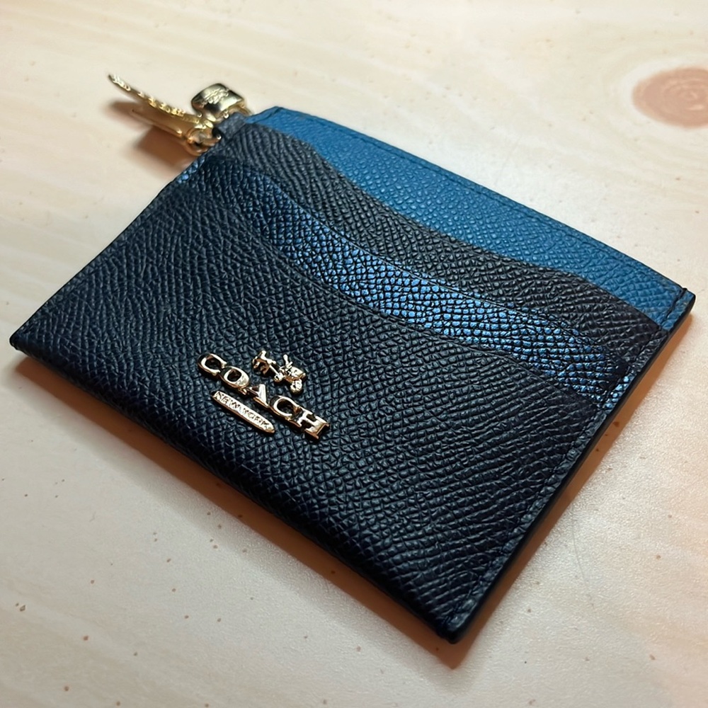 Coach Brand 4 Pocket Card Holder
